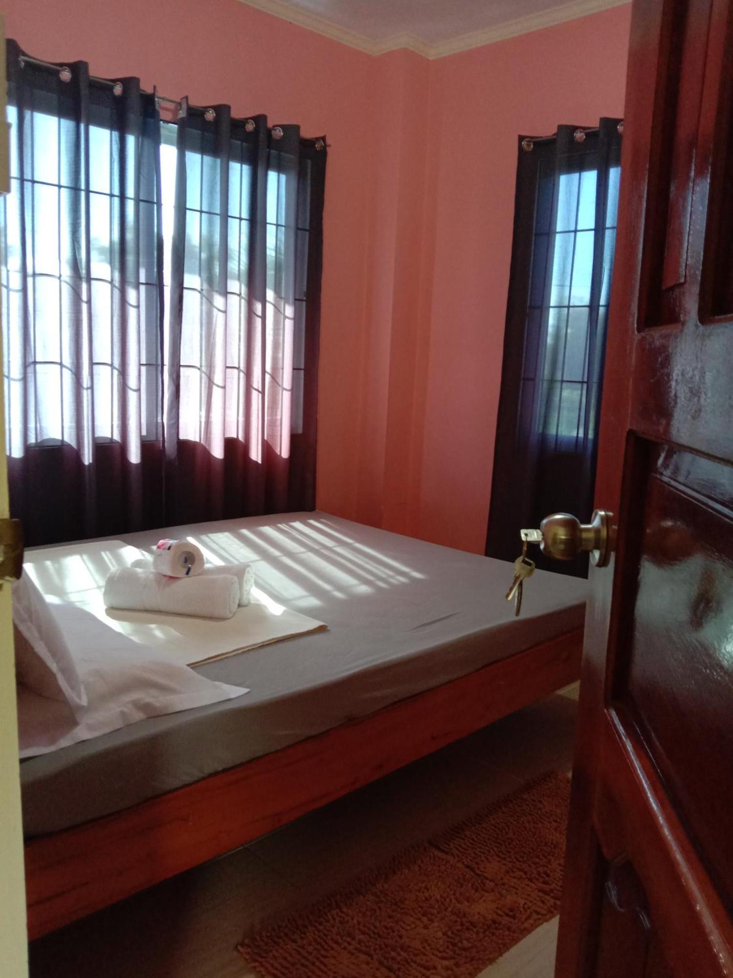 Friz Love Room Rental San Juan  Exterior foto